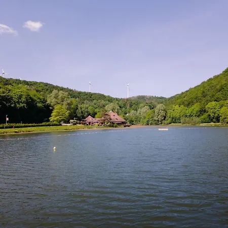 Vulkan-lodge 別荘 Rieden