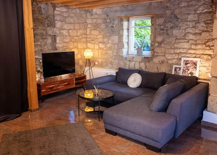 Vulkan-lodge * Rieden (Mayen-Koblenz)