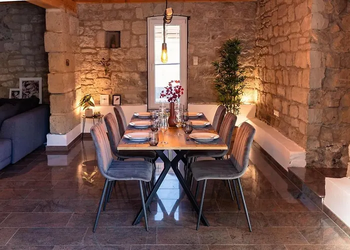 Vulkan-lodge בית נופש *